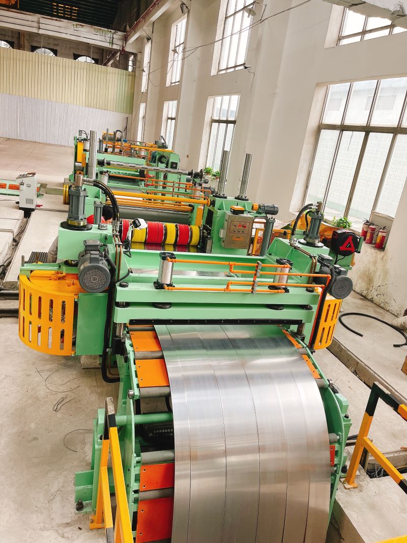 coil slitting machine