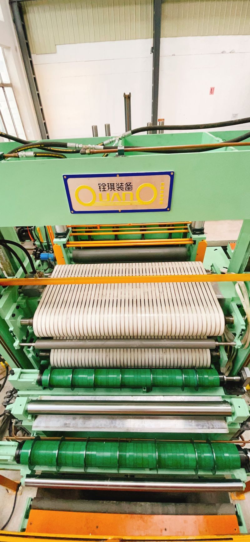 coil slitting machine